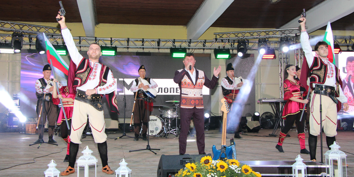Галерия снимка 3